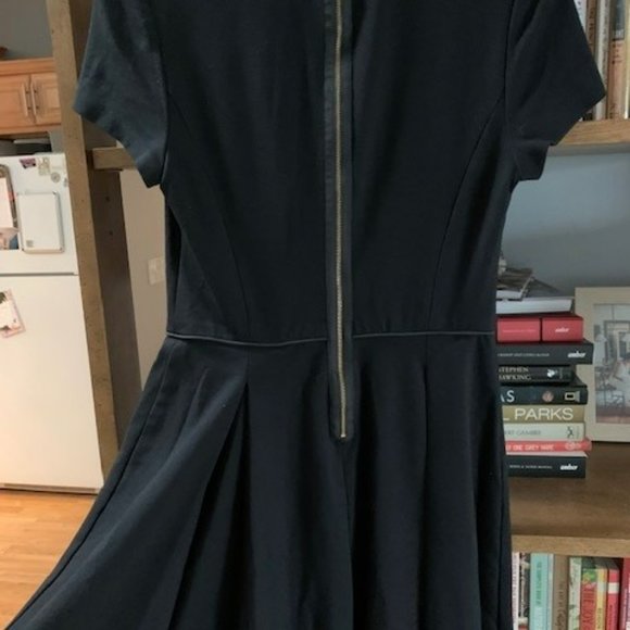 Black Banana Republic Mini Dress Size 4 - Picture 4 of 5